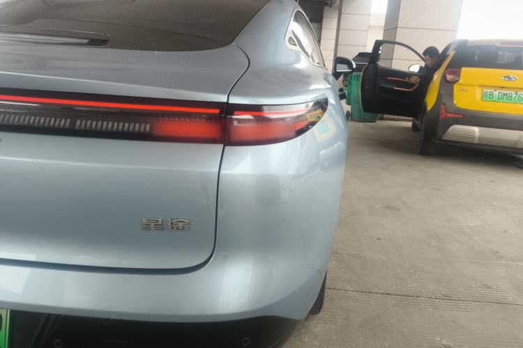 Used EXEED Star Era ES 2024 Max Long-Range Version Exterior 3