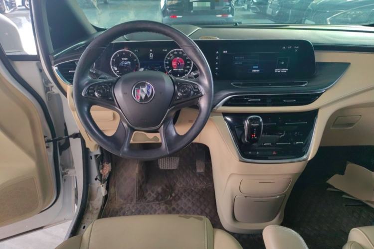 Used Buick GL8 2022 ES Land Cruiser 653T Luxury Model
