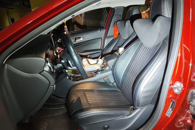 Used Mercedes-Benz GLA 2019 GLA 200 Dynamic Edition Left Front Seat