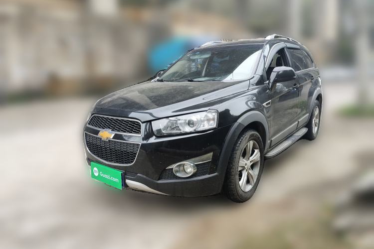 Used Chevrolet Captiva 2012 2.4L 4x4 Flagship Edition 7 Seats