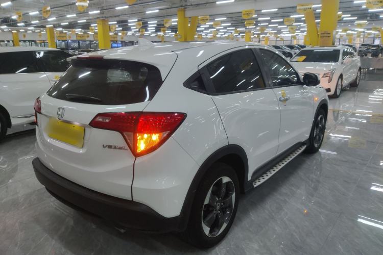 Used Honda Vezel 2016 1.8L CVT Front-Wheel Drive Pioneer Edition
