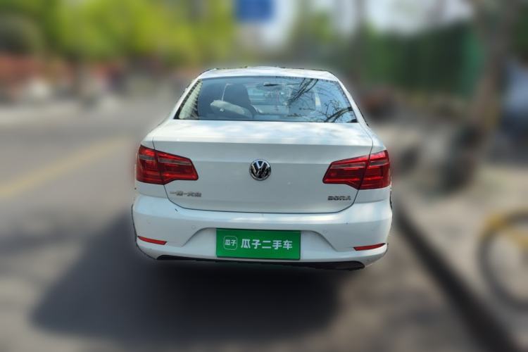 Used Volkswagen Bora 2015 Qihui Edition 1.6L Automatic Fashion Model
