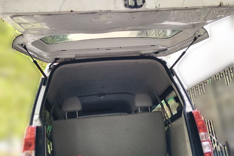 Used Jinbei New Hiace X30L 2018 1.5L Wealth Edition DLCG14 Trunk