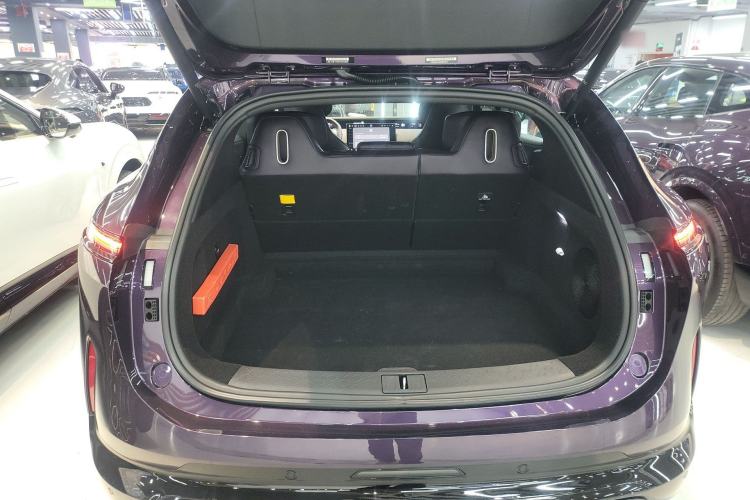 Used Avatr 07 2024 Pro+ All-Electric Version Trunk