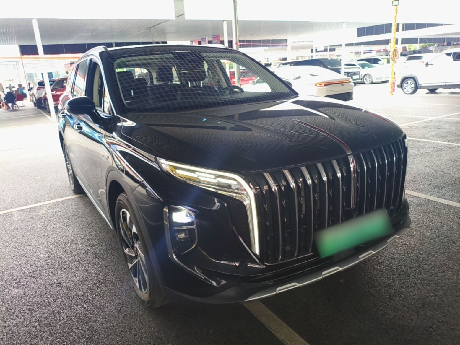 Hongqi HS7 PHEV 2024 2.0T PHEV Four-Wheel Drive Flagship Edition 6 Seats — снимка 3