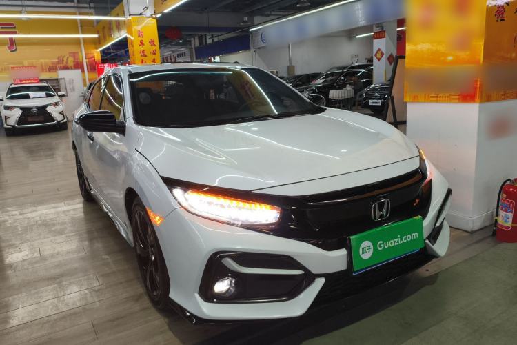 Used Honda Civic 2021 HATCHBACK 220TURBO CVT Trendy Cool Edition
