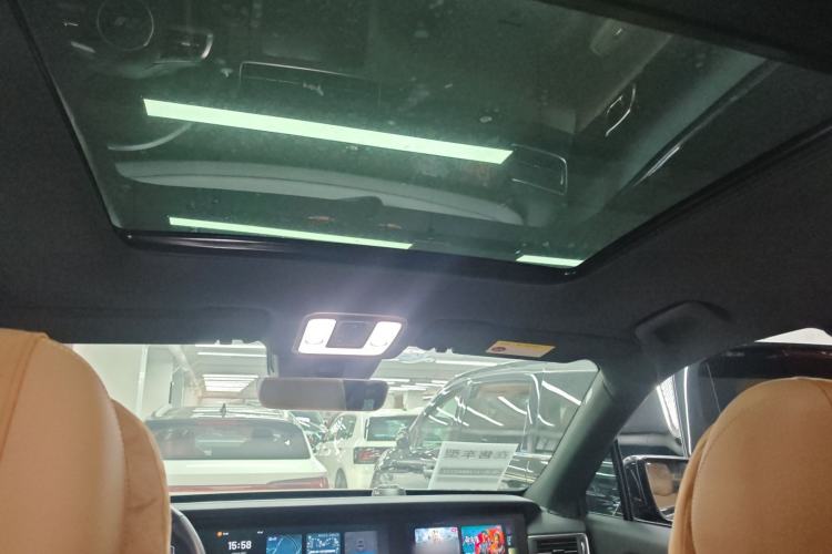 Used Li Auto ONE 2021 Extended-Range 6-Seater Version
