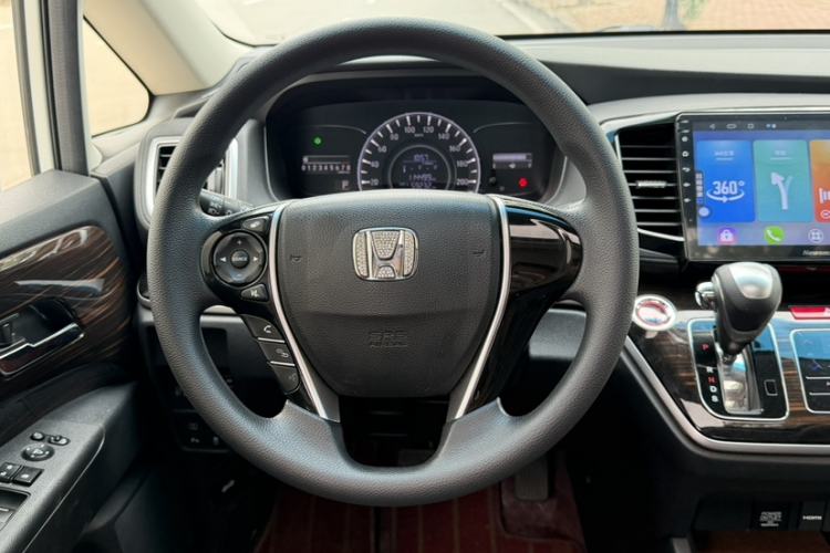 Used Honda Odyssey 2018 2.4L Luxury Edition Exterior 8