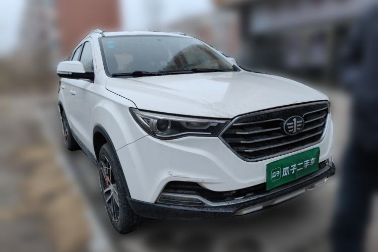 Used Bestune X40 2018 Internet Celebrity Edition 1.6L Manual Luxury Version
