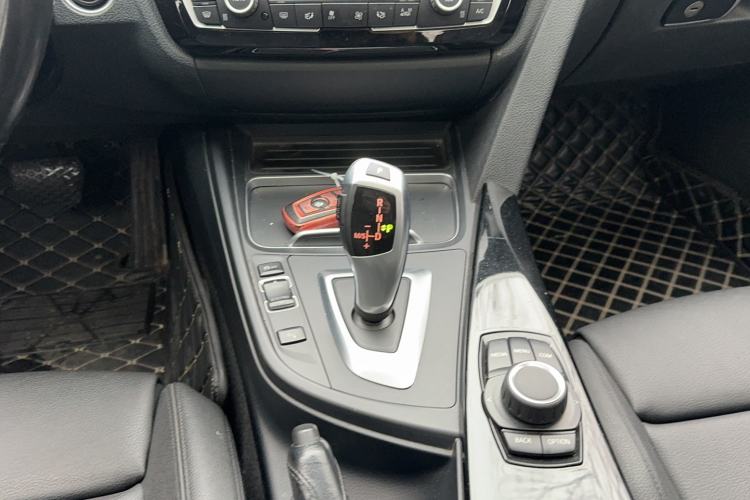 Used BMW 3 Series 2018 318Li
