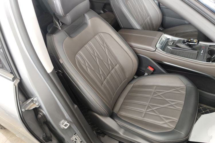 Used Ford Edge 2025 Ford Explorer L 2.0T EcoBoost E-Hybrid Four-Wheel-Drive 7-Seater Supreme Model
