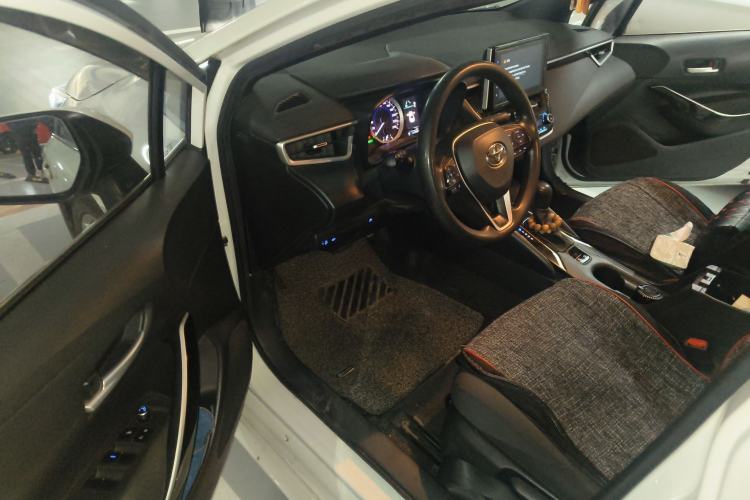 Used Toyota Levin 2019 Dual-Engine 1.8H E-CVT Luxury Edition China V Standard Driver Seat