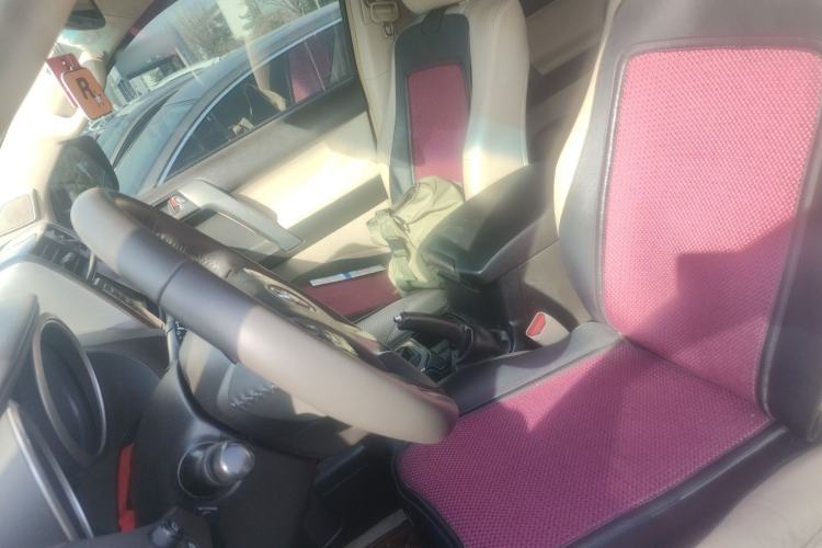 Used Toyota Prado 2010 2.7L Automatic Deluxe Edition Left Front Seat