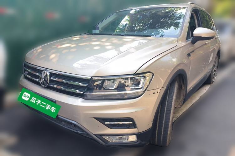 Used Volkswagen Tiguan L 2017 330TSI Automatic Two-Wheel Drive Luxury Edition