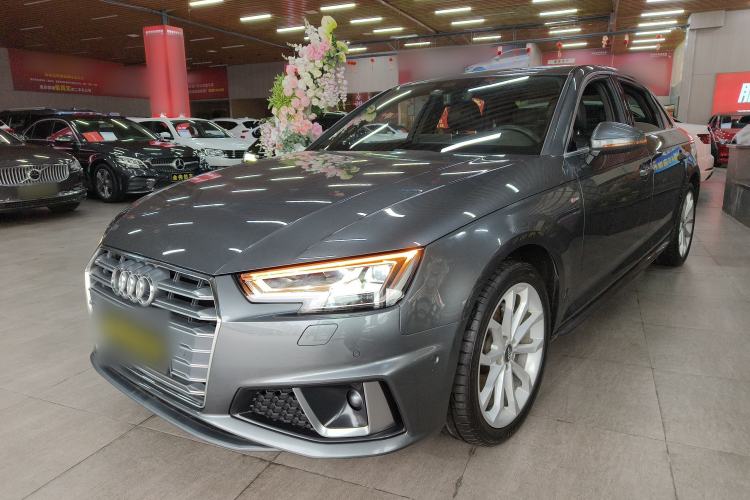Used Audi A4L 2019 40 TFSI Fashion Edition China VI Emission Standard