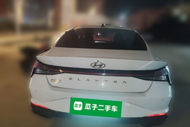 Used Hyundai Elantra 2021 1.5L CVT LUX Prestige Edition