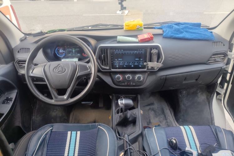 Used CHANGAN KAICHENG Ruixing EM60 2024 Comfort Model 6 Seats 41.86 kWh Side-Hinged Doors
