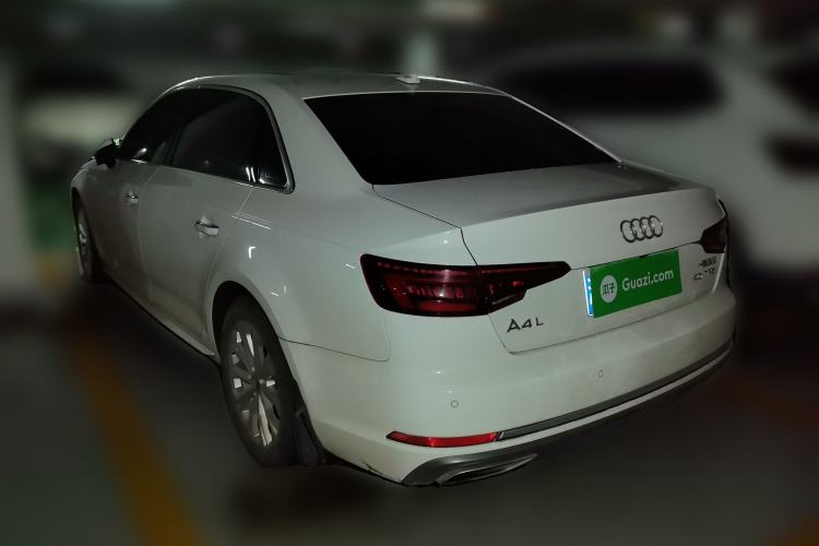 Used Audi A4L 2019 40 TFSI Ambition China VI
