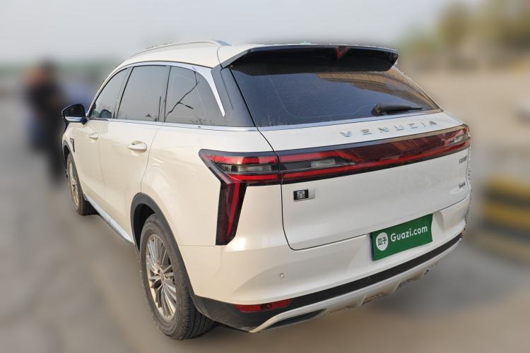 Used Venucia Star 2021 260T Automatic 48V Mild Hybrid Turbocharged Star Achieve Edition Rear Left 45 Deg