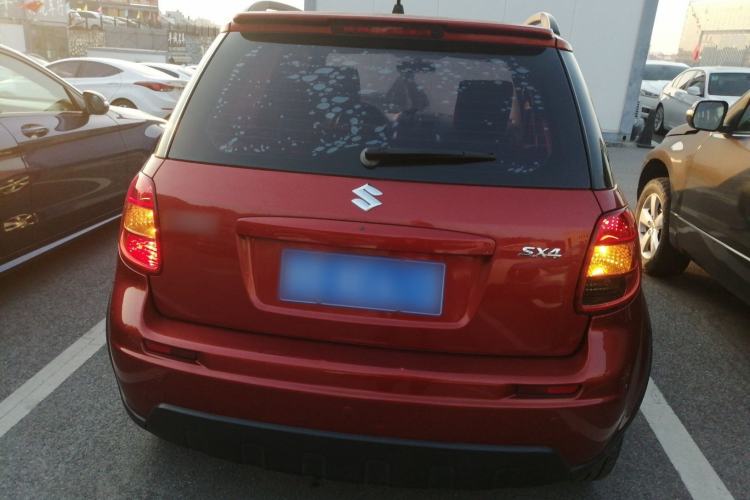 Used Suzuki SX4 2016 1.6L Manual Classic Edition
