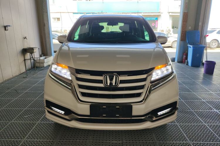 Used Honda Elysion 2019 2.0L Hybrid Luxury Edition Front
