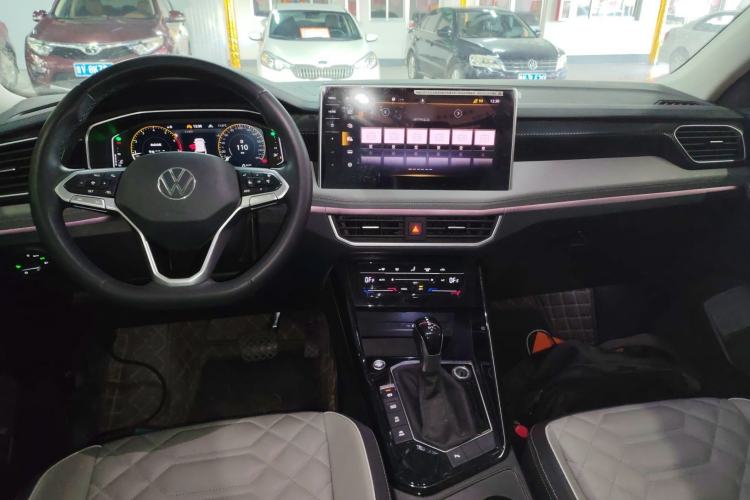 Used Volkswagen Tayron 2023 280TSI Two-Wheel-Drive Luxury Plus Advanced Version
