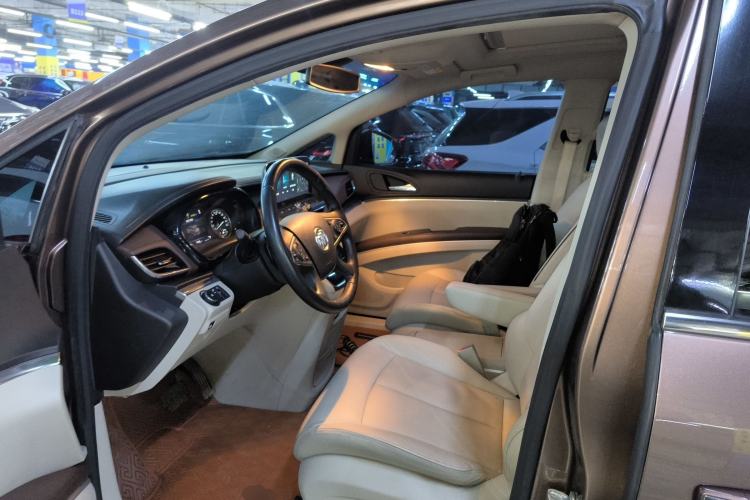 Used Buick GL8 2020 Land Business Class 652T Luxury Model
