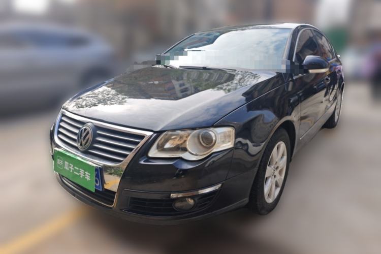 Used Volkswagen Magotan 2011 1.4 TSI Elite Edition Front Left 45 Deg