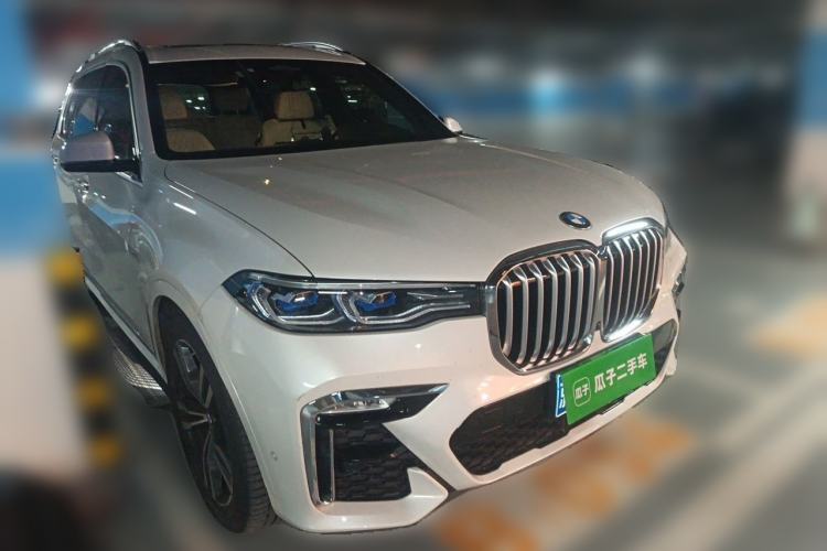 Used BMW X7 