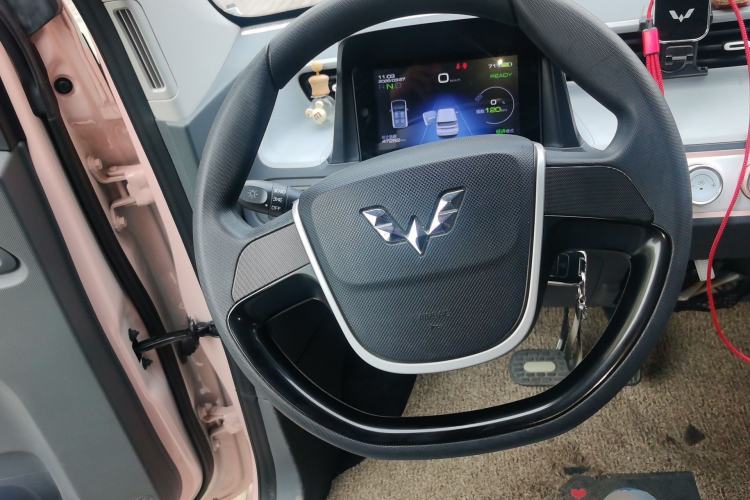 Used Wuling Hongguang MINIEV 2021 Macaron Premium Model – Lithium Iron Phosphate
