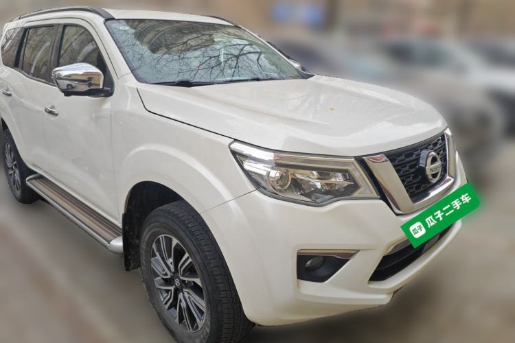 Used Nissan Terra 2018 2.5L Automatic 4x4 Flagship Edition Front Right 45 Deg