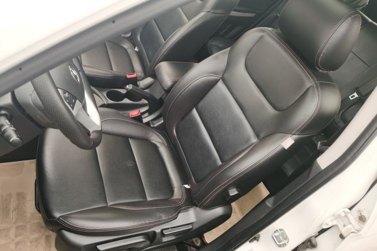 Used CHANGAN CS35 2015 1.6L Automatic Luxury Model China IV Standard Left Front Seat