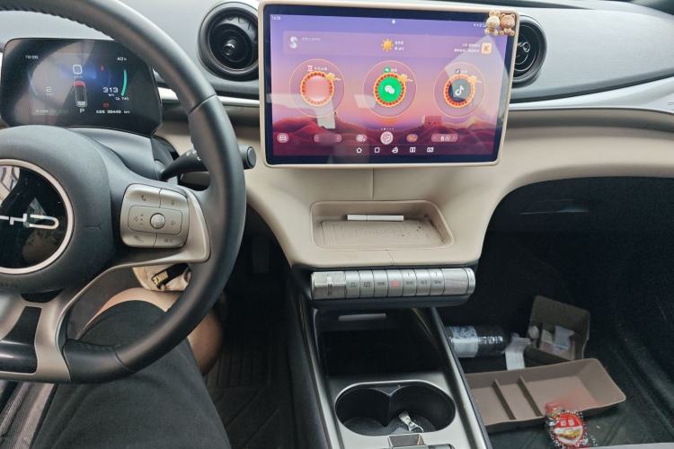 Used BYD Dolphin 2023 420 km Fashion Edition