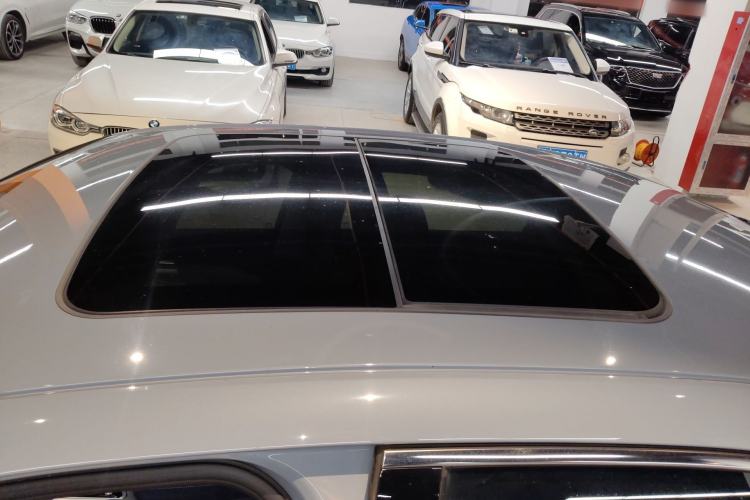 Used Geely Auto Preface 2023 2.0TD Prestige Version Roof