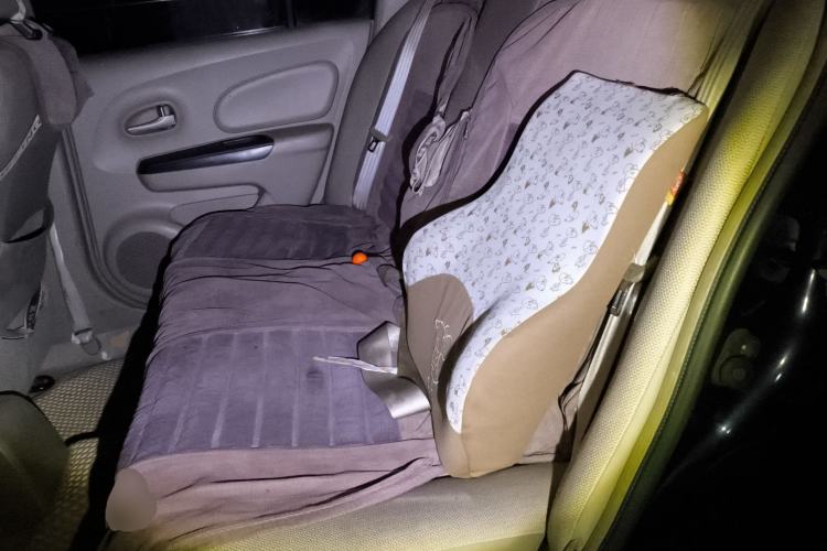 Used Venucia D50 2012 1.6L Automatic Comfort Edition