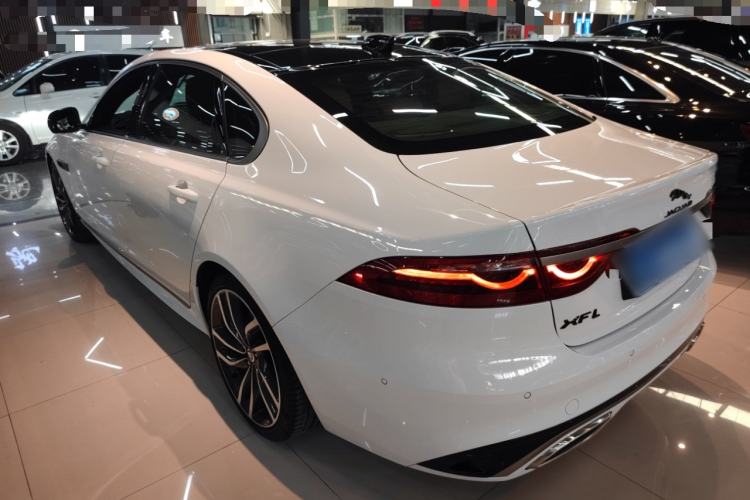 Used Jaguar XFL 2024 2.0T P300 Four-Wheel Drive Flagship Sport Gold Edition