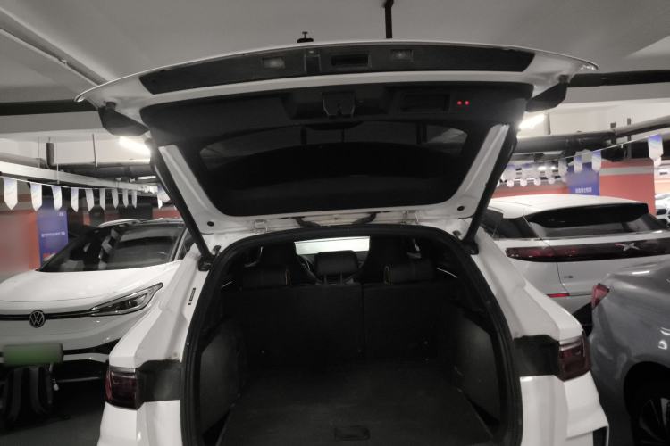 Used BYD Song PLUS New Energy 2021 EV Flagship Model Trunk