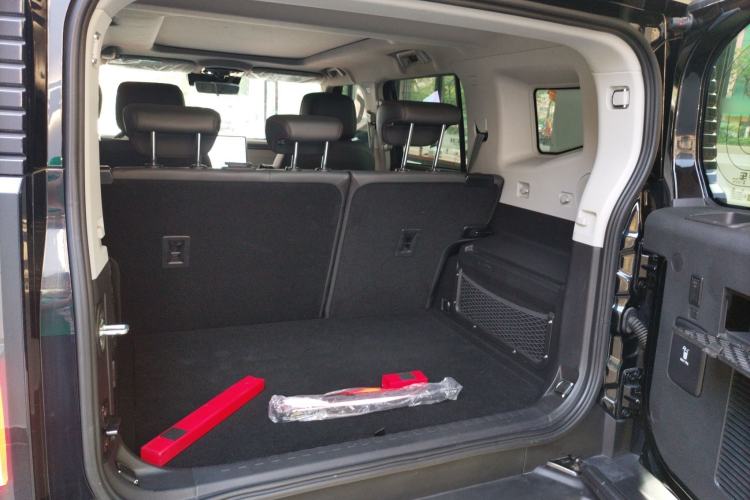 Used JETOUR Traveler 2023 2.0T All-Wheel-Drive CrossPRO Trunk