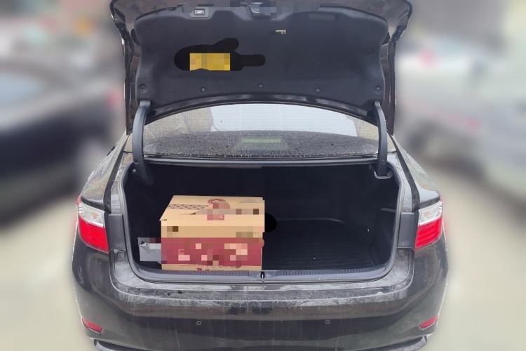 Used Lexus ES 2014 300h Luxury Edition