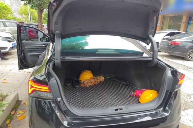 Used Nissan Teana 2022 2.0L XL-TLS Enjoyment Edition
