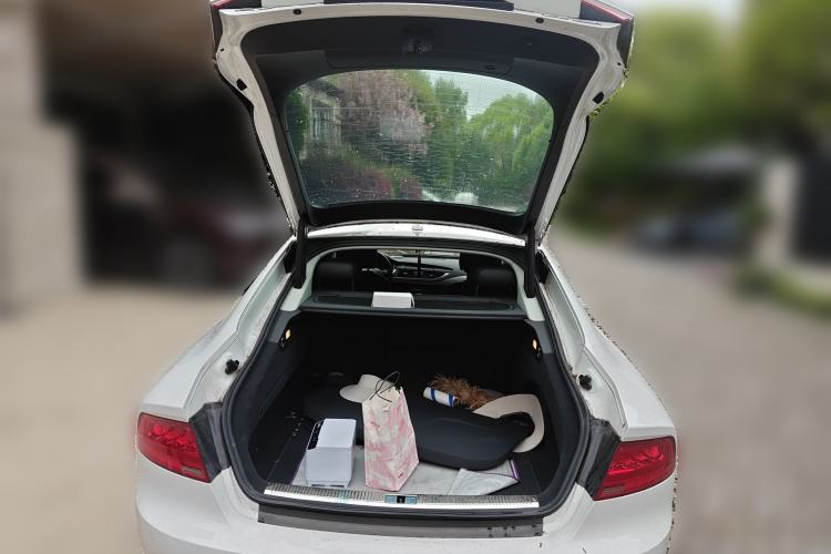 Used Audi A7 2013 35 FSI quattro Ambition Edition Trunk