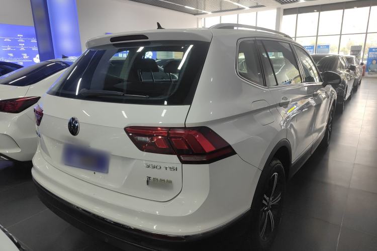 Used Volkswagen Tiguan L 2021 330TSI Automatic Two-Wheel Drive Smart Edition
