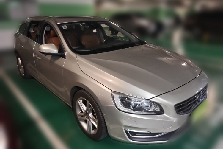 Used Volvo V60 2017 T5 Zhiya Edition China V Standard
