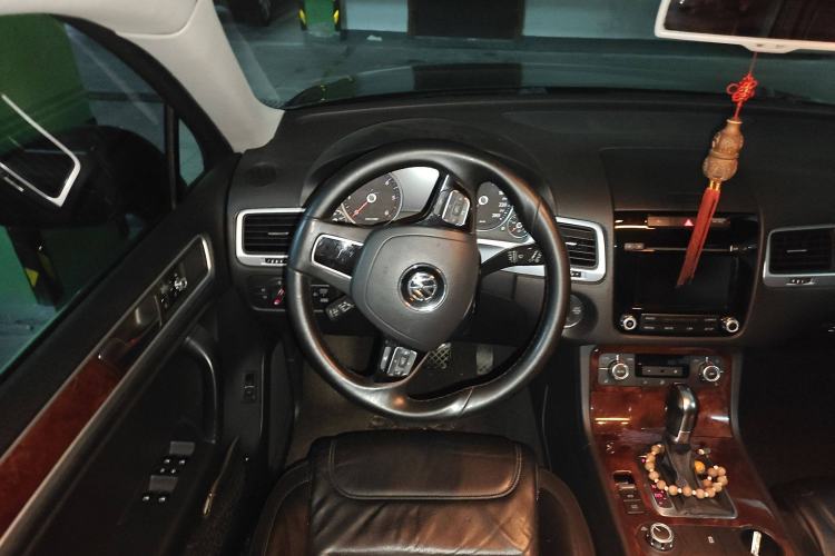 Used Volkswagen Touareg 2011 3.0 TDI Diesel Standard Version
