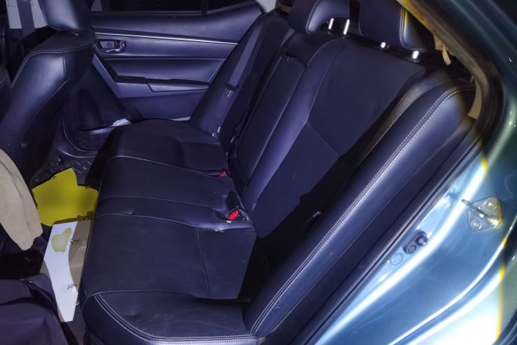 Used Toyota Corolla 2016 Dual-Engine 1.8L E-CVT Elite Edition
