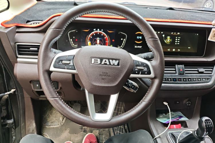 Used BAW Ruisheng Ace M7 2023 2.0L Long-wheelbase Executive Version 9 Seats Steering Wheel