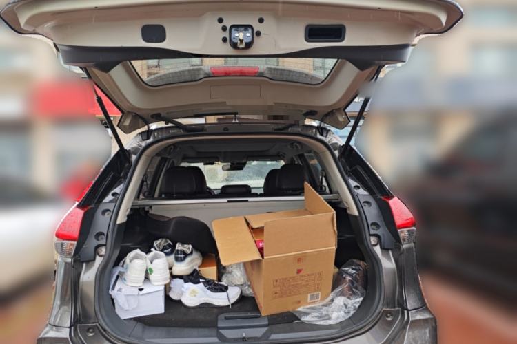 Used Nissan X-Trail 2019 2.0L CVT Smart Connect Comfort Edition 2WD