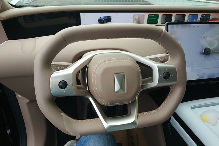 Used Avatr 07 2026 Elite Pure-Electric Version Steering Wheel