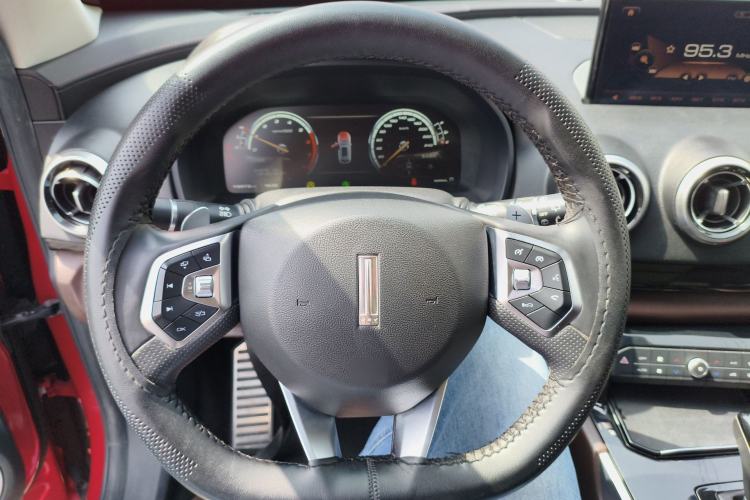 Used Wey VV7 2017 2.0T Flagship Model
