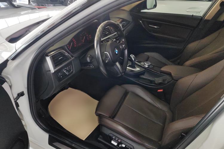 Used BMW 3 Series 2018 320Li Leading Model M Sport Package
